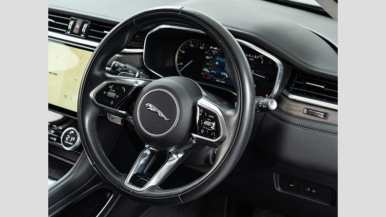2022 認定中古車 Jaguar F-Pace サントリーニブラック D200 AWD（オートマチック）MHEV S　D200