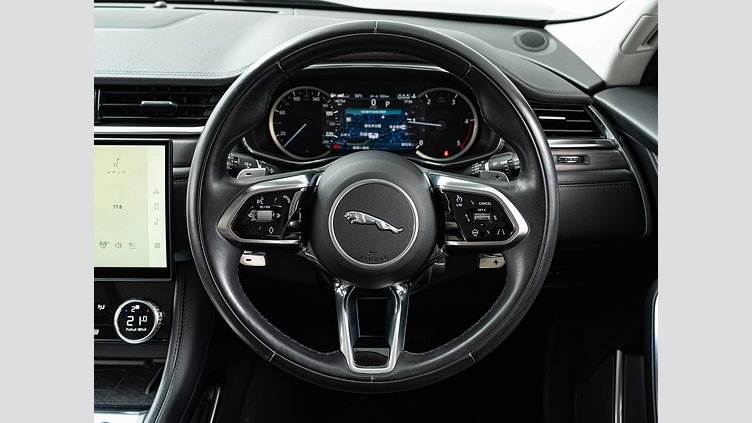 2022 認定中古車 Jaguar F-Pace サントリーニブラック D200 AWD（オートマチック）MHEV S　D200