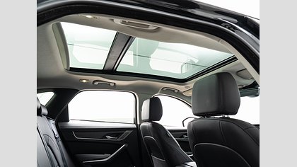 F-Pace 15