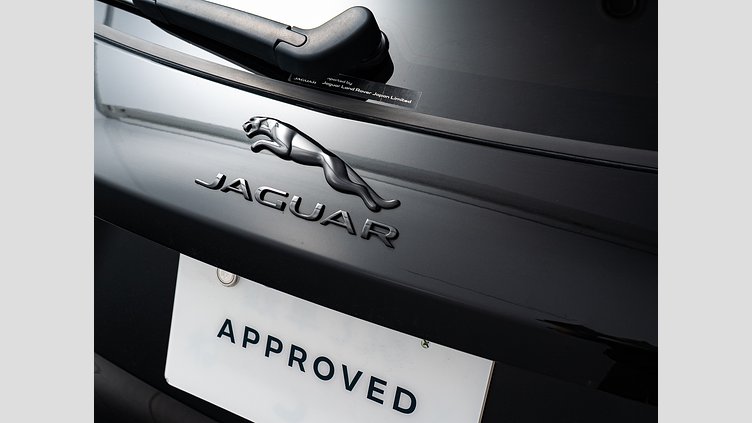 2022 認定中古車 Jaguar F-Pace サントリーニブラック D200 AWD（オートマチック）MHEV S　D200