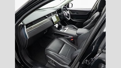 F-Pace 2