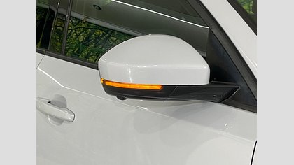 E-Pace 28