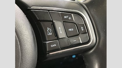 E-Pace 30