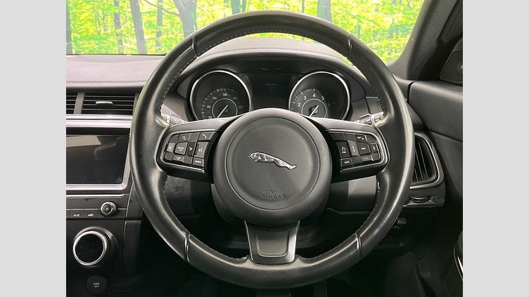 2017 認定中古車 Jaguar E-Pace ユーロン ホワイト P250 オートマチック全輪駆動 S
