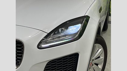 E-Pace 44