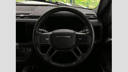 Defender 110 47