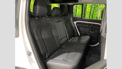 Defender 110 10