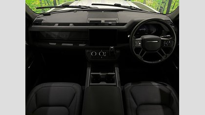 Defender 110 8