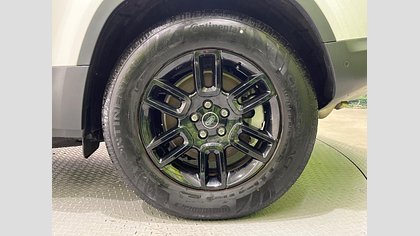 Defender 110 53