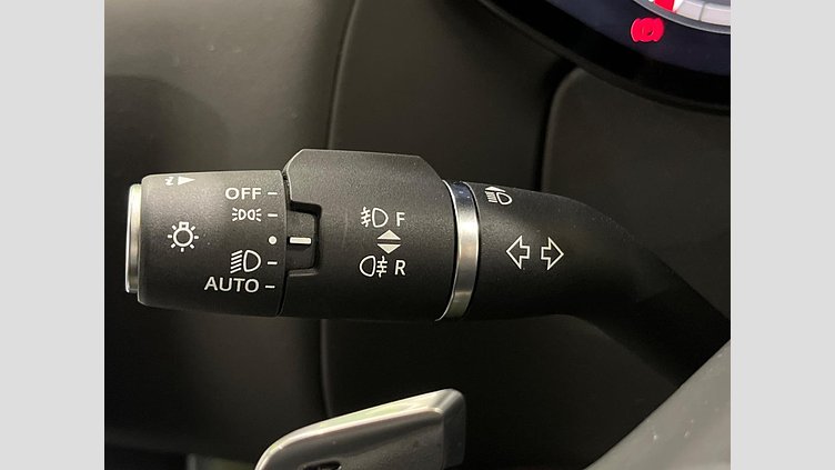 2024 認定中古車 Land Rover Range Rover カルパチアングレイ P550 AWD PHEV（AT） スタンダードホイールベース Autobiography