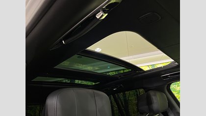 Range Rover 46