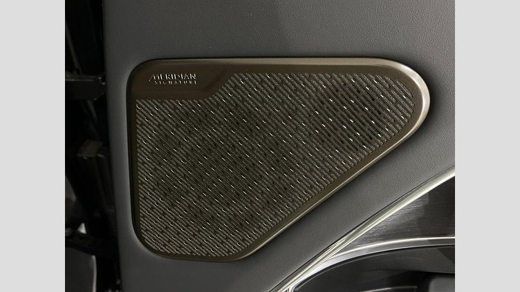 2024 認定中古車 Land Rover Range Rover カルパチアングレイ P550 AWD PHEV（AT） スタンダードホイールベース Autobiography