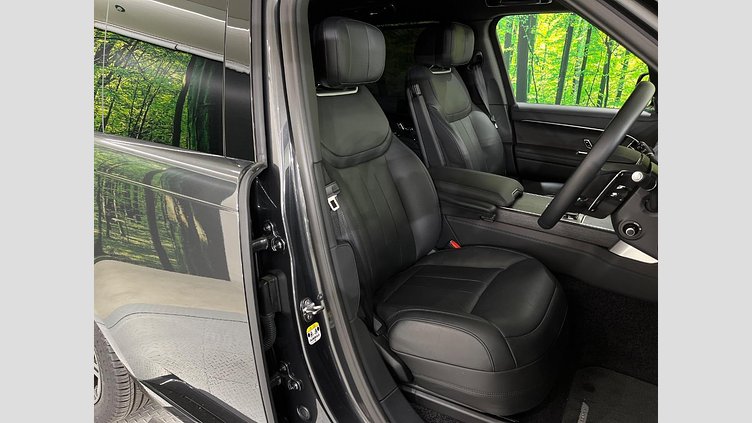 2024 認定中古車 Land Rover Range Rover カルパチアングレイ P550 AWD PHEV（AT） スタンダードホイールベース Autobiography