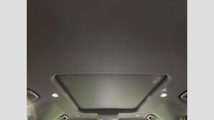 2023 認定中古車 Land Rover Defender 110 サントリーニブラック D300 AWD（AT） X
