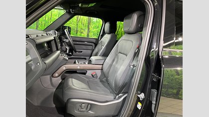 Defender 110 2