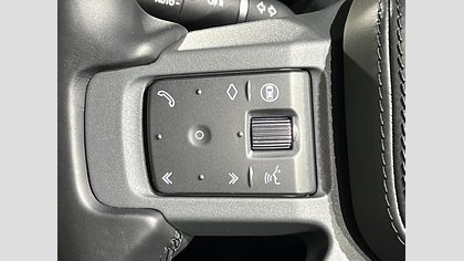 Defender 110 32