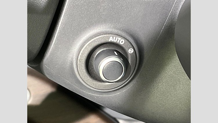 2023 認定中古車 Land Rover Defender 110 サントリーニブラック D300 AWD（AT） X