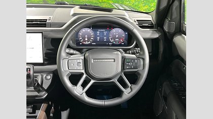 Defender 110 31