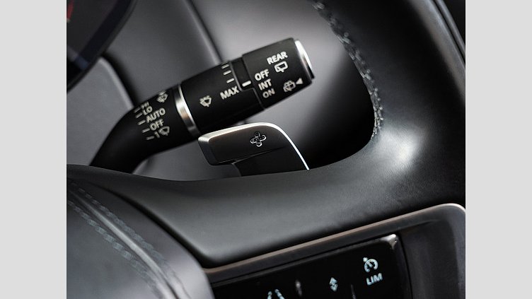 2023 認定中古車 Land Rover Range Rover Sport オストゥーニパールホワイト D300 AWD MHEV（AT） スタンダードホイールベース AUTOBIOGRAPHY
