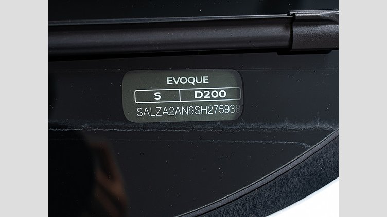 2024 認定中古車 Land Rover Range Rover Evoque アロイオスグレイ D200マイルドハイブリッド（ディーゼル） Standard Wheelbase S