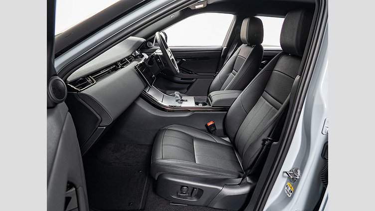 2024 認定中古車 Land Rover Range Rover Evoque アロイオスグレイ D200マイルドハイブリッド（ディーゼル） Standard Wheelbase S