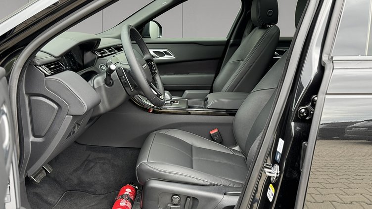 2026 Approved Land Rover Range Rover Velar Santorini Black P400  Benzyna MHEV. SWB Belgravia Edition