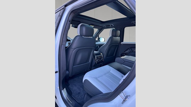 2024 Approved Land Rover Range Rover Sport Fuji White 3.0 litre i6 PHEV​ AUTOBIOGRAPHY