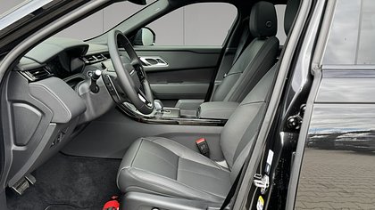 Range Rover Velar 13