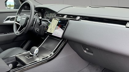 Range Rover Velar 6