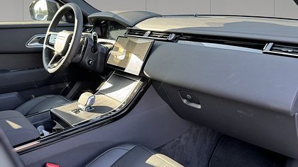 Range Rover Velar 6