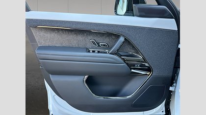 Range Rover Sport 25