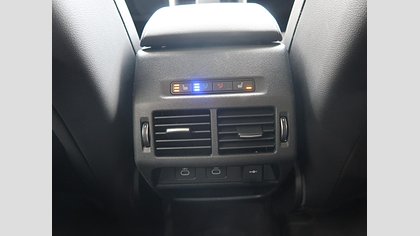 Discovery Sport 15