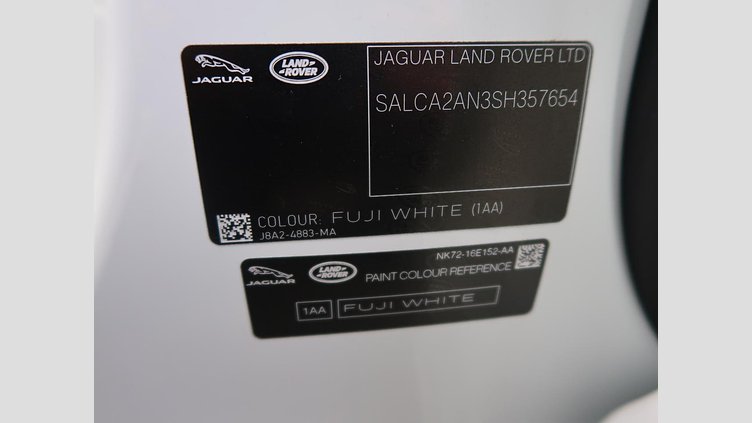 2024 認定中古車 Land Rover Discovery Sport フジホワイト D200マイルドハイブリッド（ディーゼル） 標準ホイール S