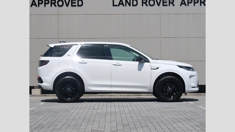 2024 認定中古車 Land Rover Discovery Sport フジホワイト D200マイルドハイブリッド（ディーゼル） 標準ホイール S