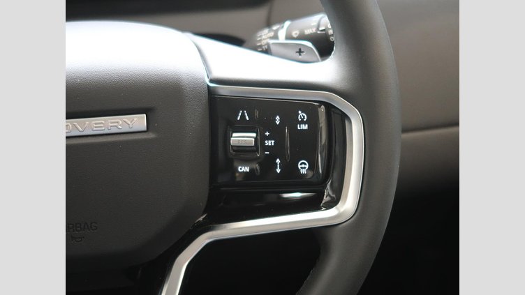 2024 認定中古車 Land Rover Discovery Sport フジホワイト D200マイルドハイブリッド（ディーゼル） 標準ホイール S