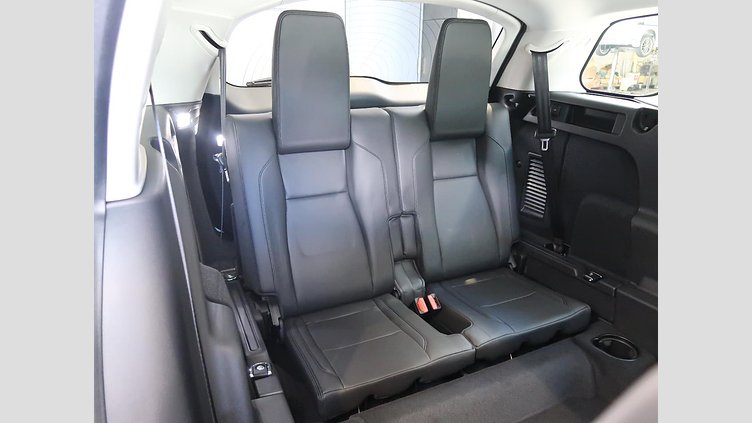 2024 認定中古車 Land Rover Discovery Sport フジホワイト D200マイルドハイブリッド（ディーゼル） 標準ホイール S