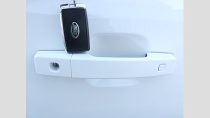 Defender 110 3