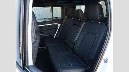 Defender 110 68