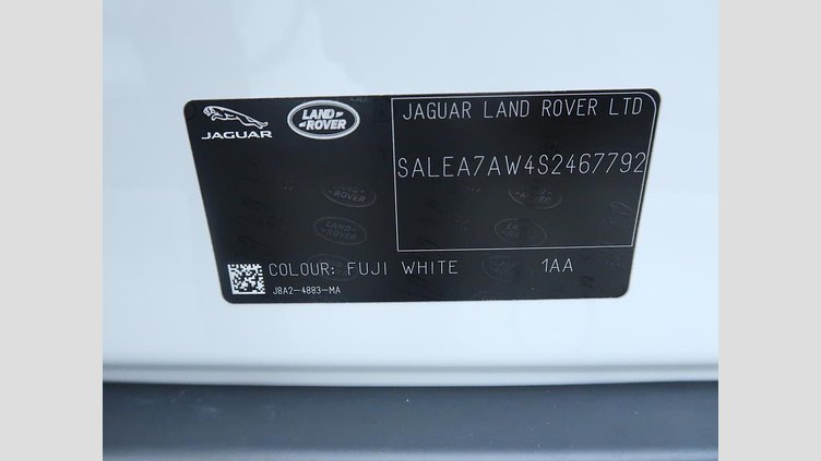 2025 認定中古車 Land Rover Defender 110 フジホワイト D350 ディーゼルマイルドハイブリッド X-Dynamic SE