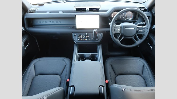 2025 認定中古車 Land Rover Defender 110 フジホワイト D350 ディーゼルマイルドハイブリッド X-Dynamic SE