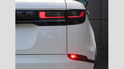 Range Rover Velar 4