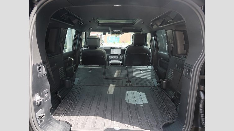 2025 認定中古車 Land Rover Defender 110 サントリーニブラック D350 ディーゼルマイルドハイブリッド X-Dynamic HSE