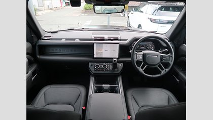 Defender 110 56
