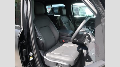 Defender 110 68