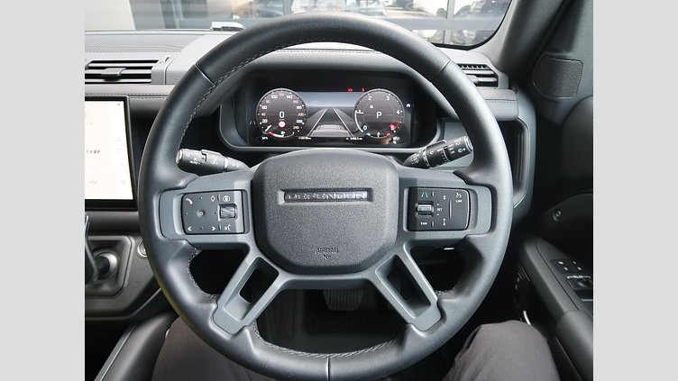 2025 認定中古車 Land Rover Defender 110 サントリーニブラック D350 ディーゼルマイルドハイブリッド X-Dynamic HSE