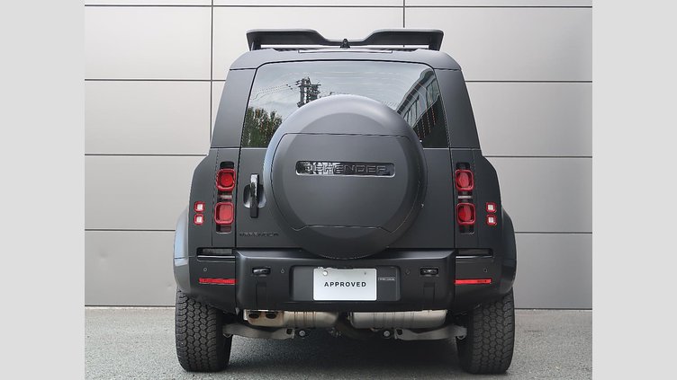 2025 認定中古車 Land Rover Defender 110 サントリーニブラック D350 ディーゼルマイルドハイブリッド X-Dynamic HSE