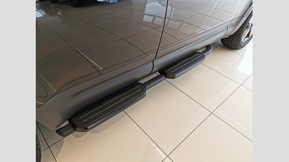 Defender 110 19