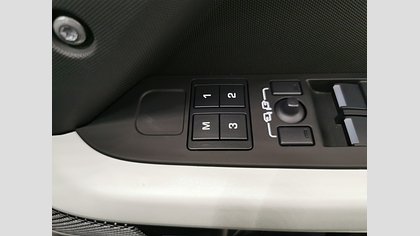 Defender 110 27