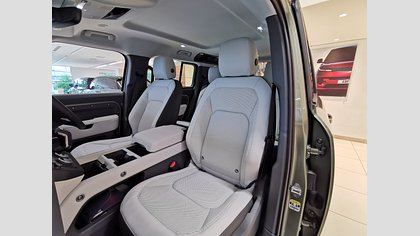 Defender 110 2