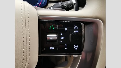 Range Rover 30